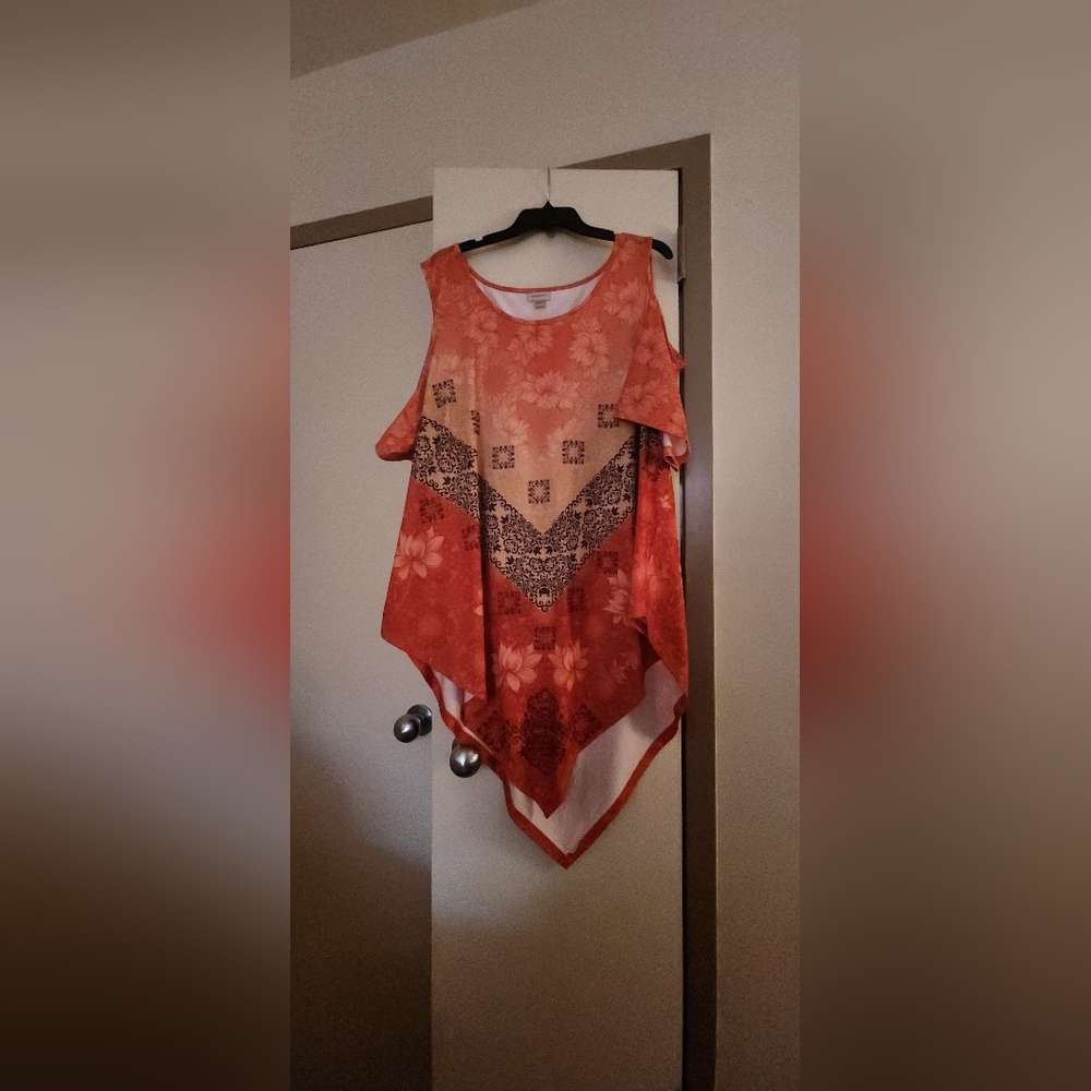 Women top